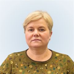 Усова Любовь