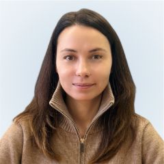 Ефремова Яна